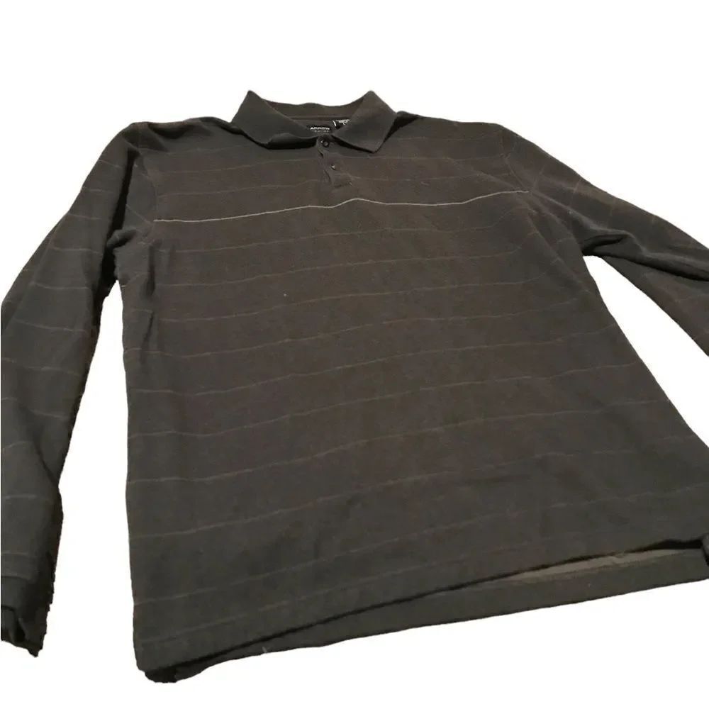 Arrow size large collared shirt excellent condition